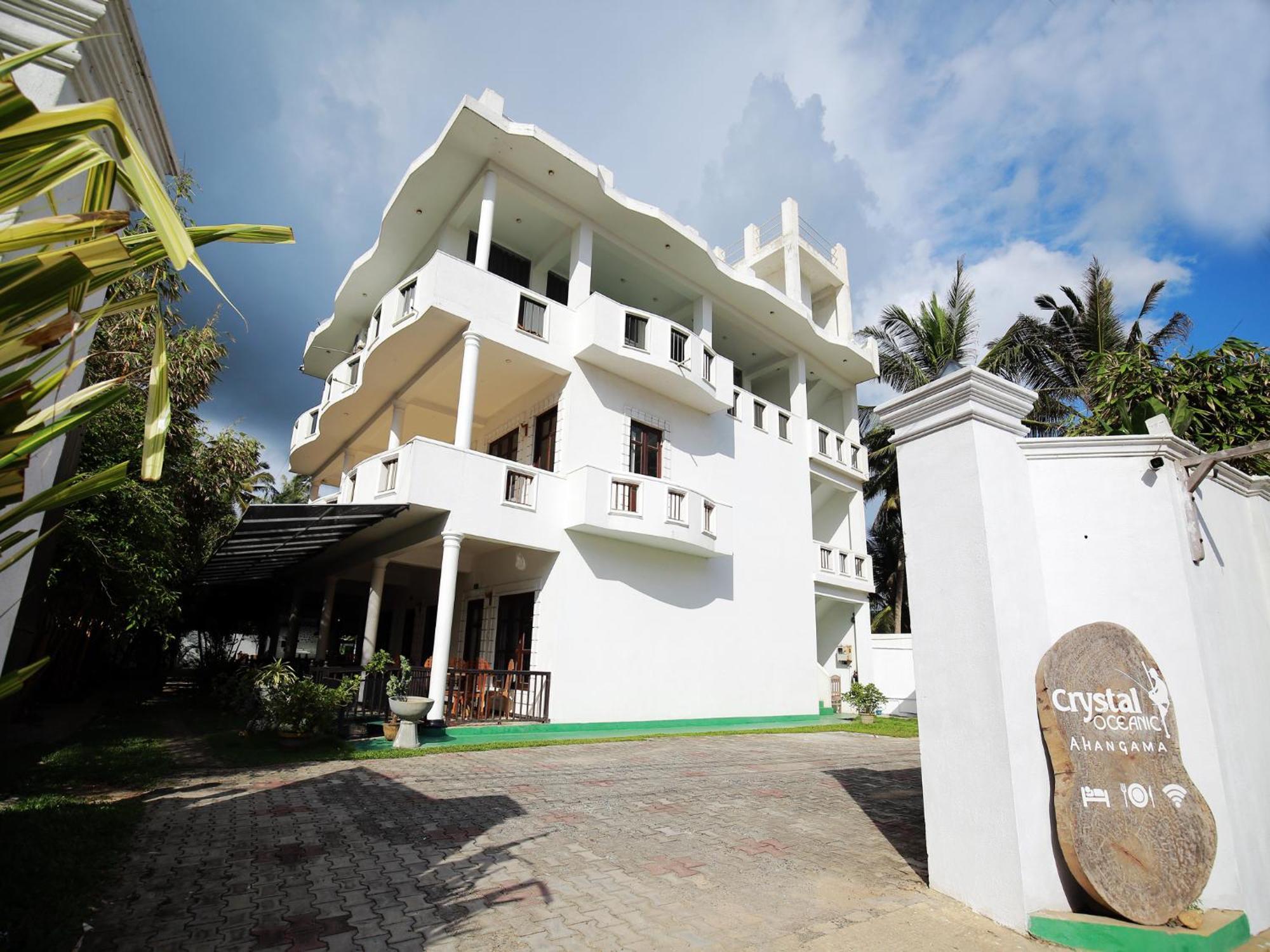 Crystal Oceanic Otel Ahangama Dış mekan fotoğraf